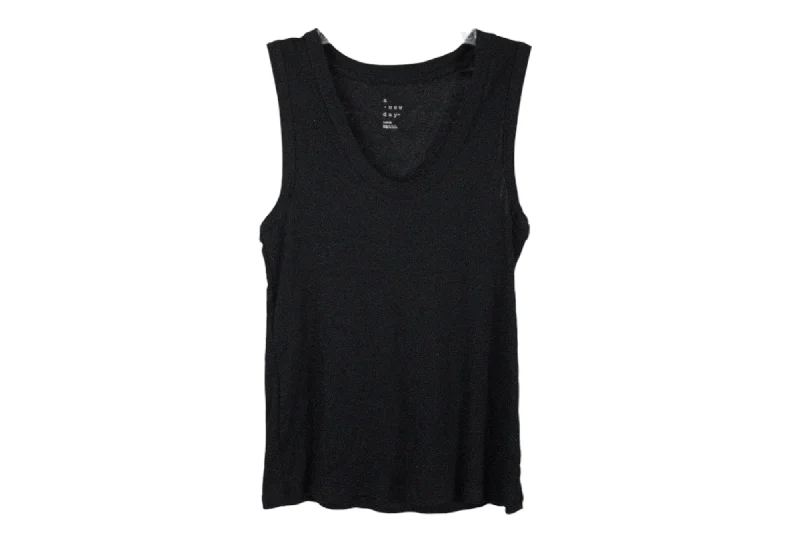 A New Day Black Rib Tank | L white tank top