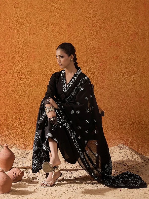 Women Black Embroidered A-Line Kurta Trousers With Dupatta Set Trousers versatile all-occasion Women Black Embroidered A-Line Kurta Trousers With Dupatta Set Trousers versatile all-occasion