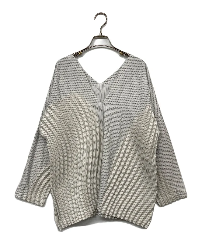 [Pre-owned] ISSEY MIYAKE Striped Pleats V-Neck Pullover IM21FJ655 Gathered Sleeve Pullover