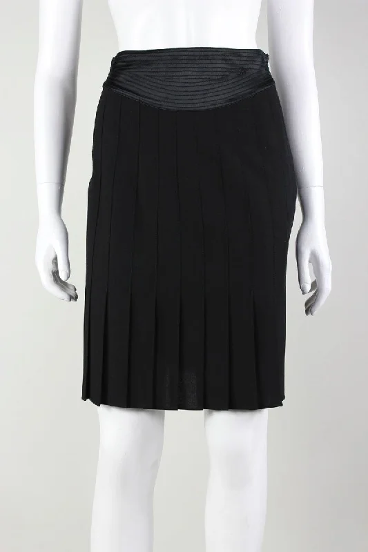 Catherine Malandrino Knee Length Pleated Skirt Size 0 low waist skirt