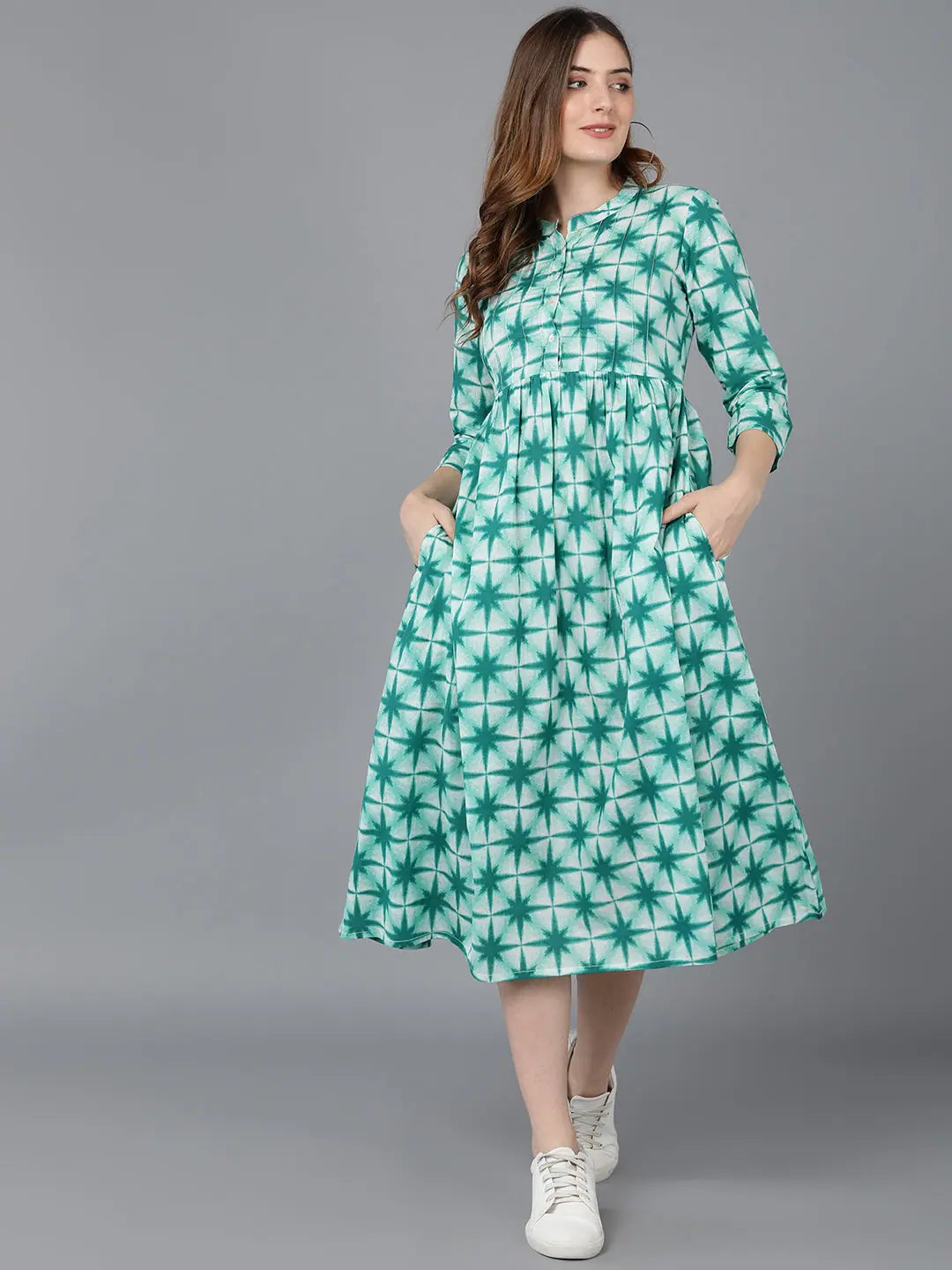 Ahika Women Sea Green Cotton Dyed Dresses