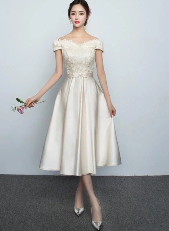 Cute A-line Champagne Tea Length Bridesmmaid Dress, Lace Party Dress Crew Neckline Sporty Cute A-line Champagne Tea Length Bridesmmaid Dress, Lace Party Dress Crew Neckline Sporty