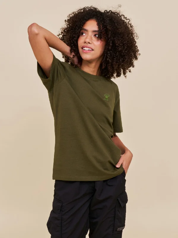 Cartel Scallop Embroidered T-Shirt Army Green Cozy Warm Stylish