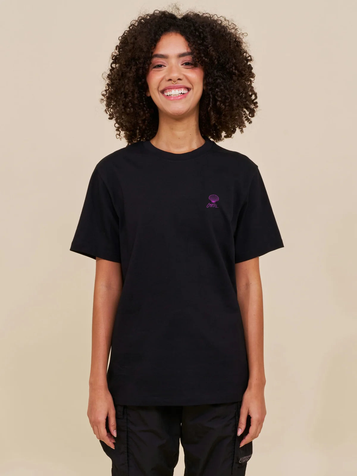 Cartel Scallop Embroidered T-Shirt Black Graphic Embroidered Appliqued